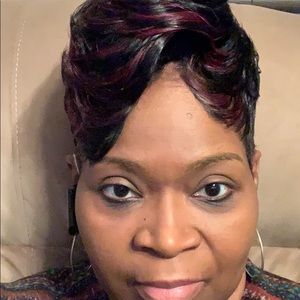 Meet your Posher, Sabrina